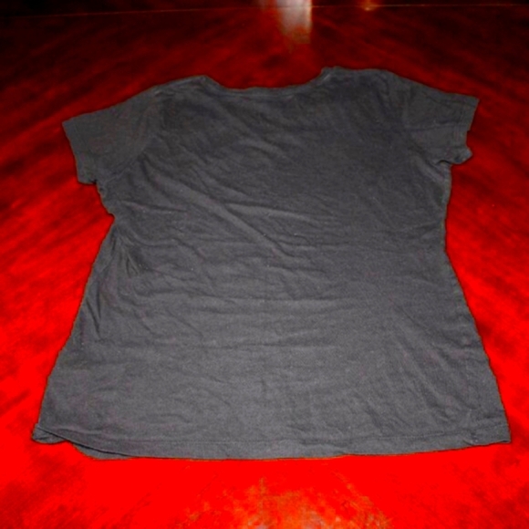 GUESS Black & Gold Logo Graphic Tee | Size M - Picture 3 of 5